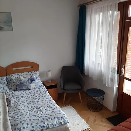 Apartamento Kispal Apartmanhaz