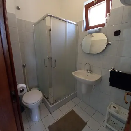 Kispal Apartmanhaz Appartamento *