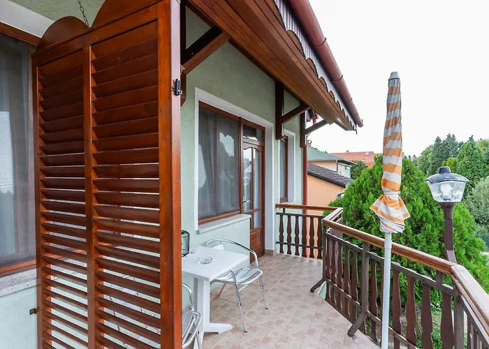 Kispal Apartmanhaz Lägenhet Zalakaros