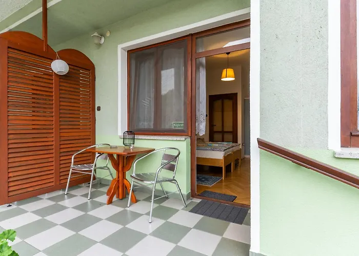 Lägenhet Kispal Apartmanhaz